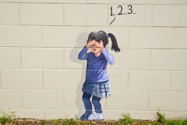Detail, Hide n' Seek Mural : murals : children's murals, landscape murals | Scott Willis Murals | Bay Area | San Francisco | San Jose | Oakland  | Peninsula