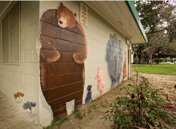 Detail, Hide n' Seek Mural : murals : children's murals, landscape murals | Scott Willis Murals | Bay Area | San Francisco | San Jose | Oakland  | Peninsula